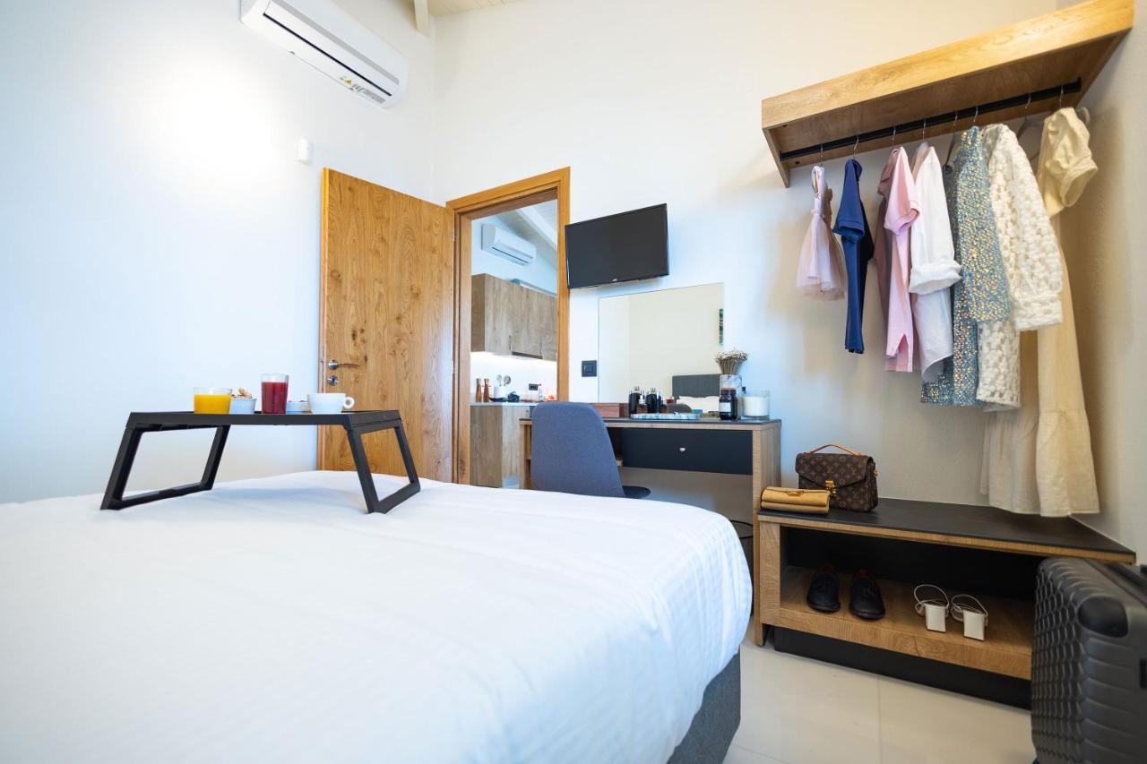 Astron Aparthotel By Estia アナイプスィ エクステリア 写真